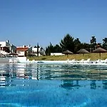 Aldeamento Turístico De Palmela Hotel 3*