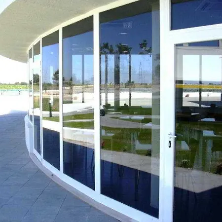 מלון Aldeamento Turistico De Palmela Cajados