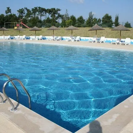 Aldeamento Turistico De Palmela Hotell Cajados