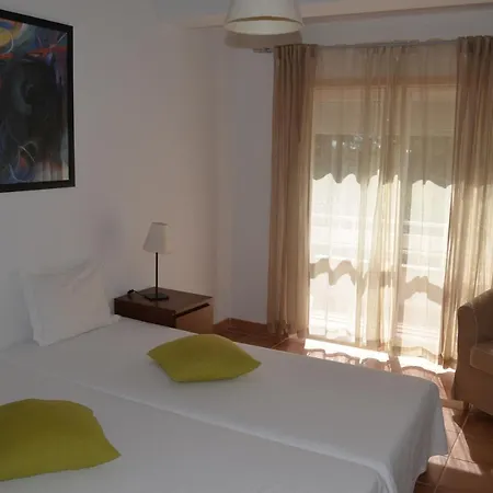Aldeamento Turístico De Palmela Hotel
